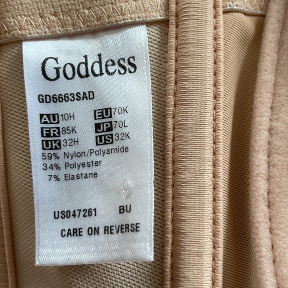 Goddess Bra - Picture 6 of 7